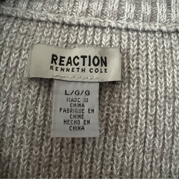 Kenneth Cole Reaction LG Sweater Heather Gray Faux epaulets Mock Neck 1/4 Zip EC - Picture 4 of 8